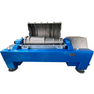 China High-Performance Decanter Centrifuge for Sludge Dewatering & Industrial Separation on sale