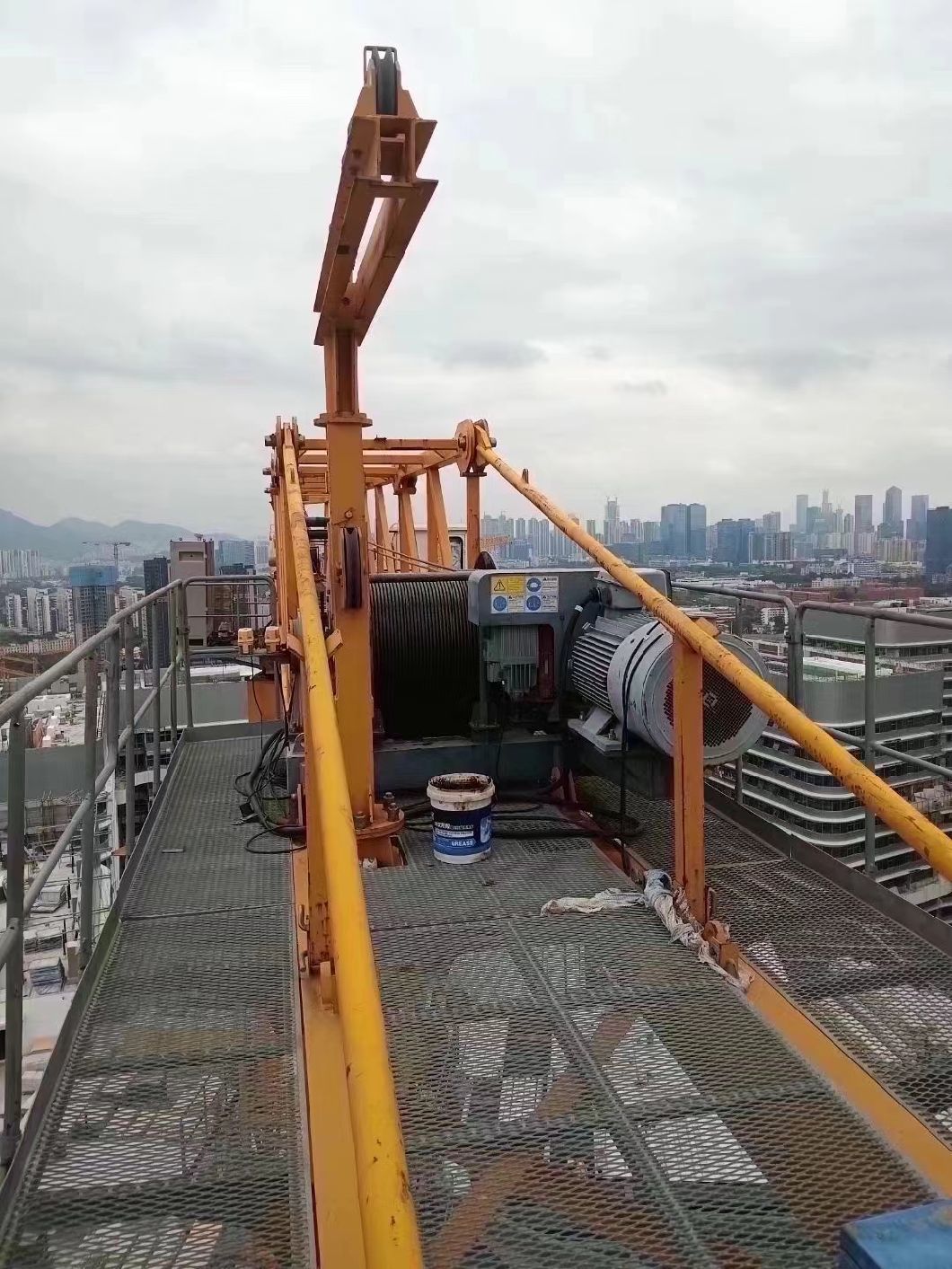 Zoomlion 19 Years (7525-16) Tower Crane Price If You Need to Come to Inquire