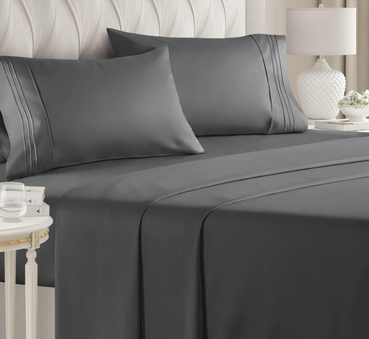 Hotel Living 5 Star Luxury Home Bedding in Customized Color 100% Cotton Polyester