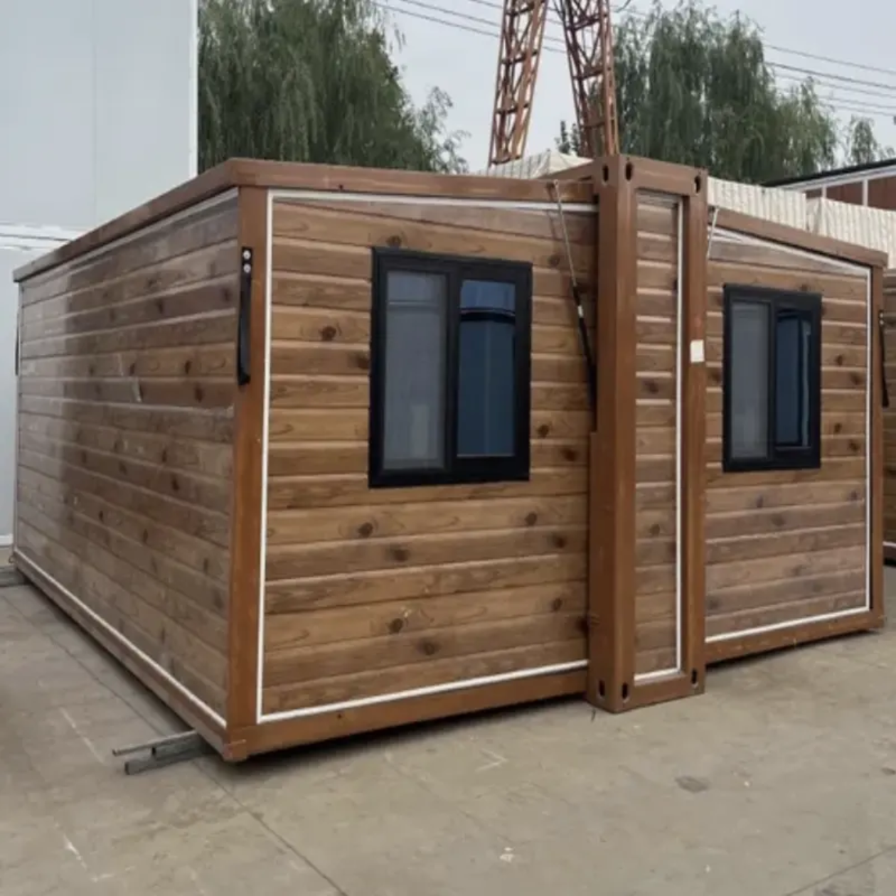 Quality Customizable Prefab Folding House 40ft HQ with Thermal Insulation for sale