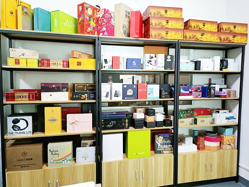 Custom Order Pink Cardboard Paper Postal Boxes for Environmentally Friendly Packaging