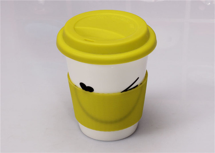 Logo Customized Silicone Drinking Cups / Ceramic Travel Mug With Silicone Sleeve