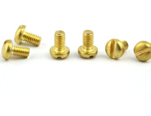 DIN912 Socket Brass Round Head Screw M4x20 Size Zinc Plate Surface Lightweight