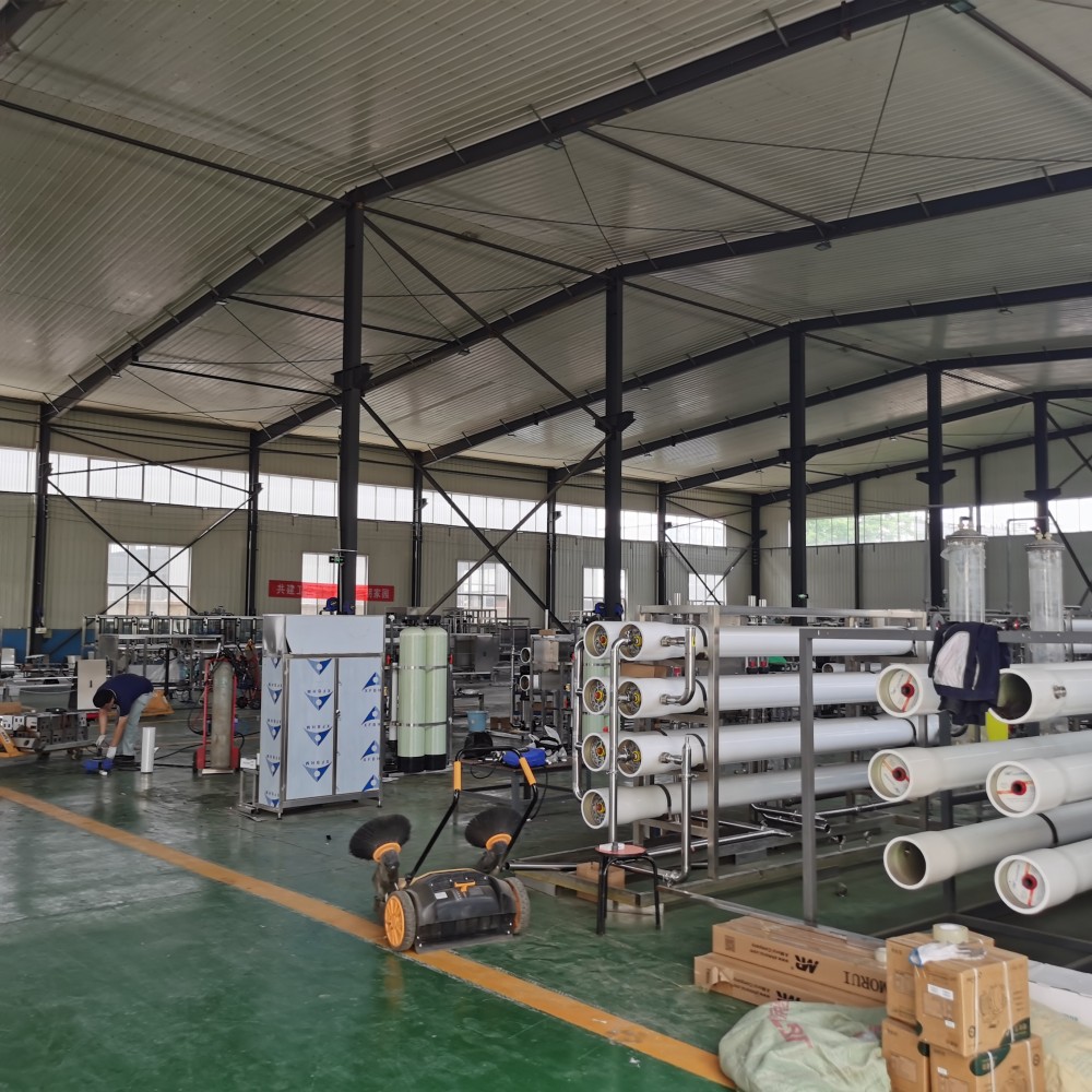 Plastic Bottle Automatic Capping Sealing Machine for Pet Cap Screwing With Conveyor