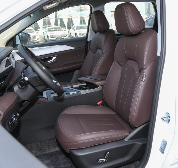 Jetour 22023 X90 Plus 2.0T DCT Chengbao Version 5 seats Gasoline Medium SUV 2.0T 254HP L4