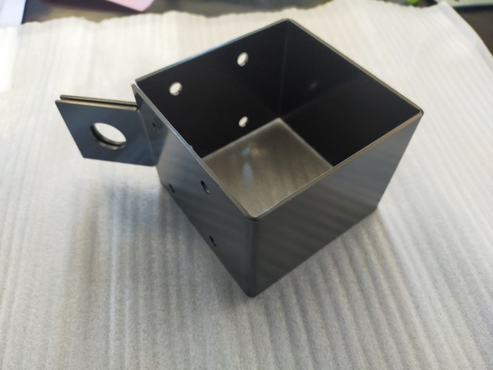 6" x 6" Wood works Pergola Brackets, 3-Way Right Angle Corner Brackets,