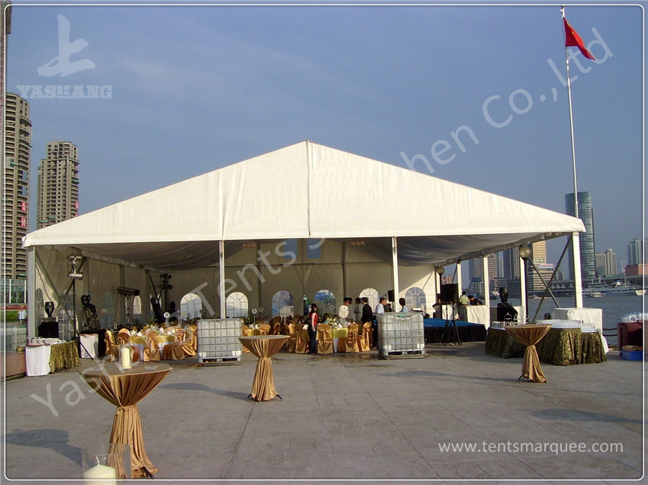 15X20 200 Seater Luxury Wedding Tents A Frame Shape 100 Km/H Wind Resistance