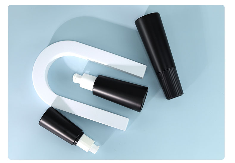 100ml 120ml Black Cosmetic Packing Bottle 50g Plastic Lotion Containers With PETG Caps