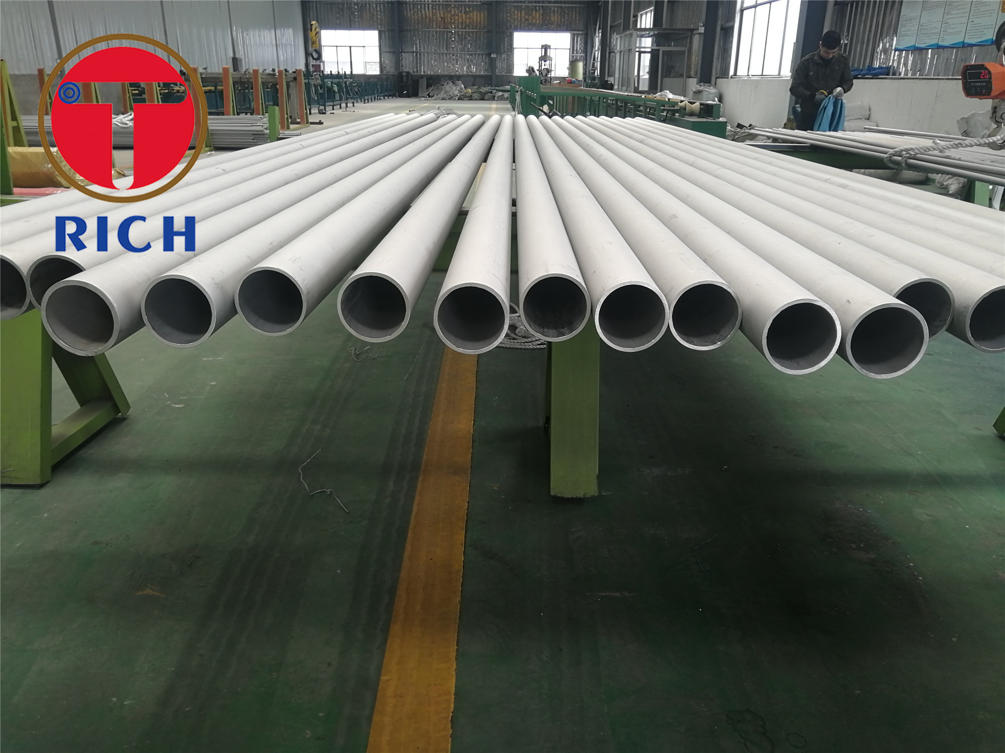 4mm Thickness Seamless Annealed Stainless Steel Tube