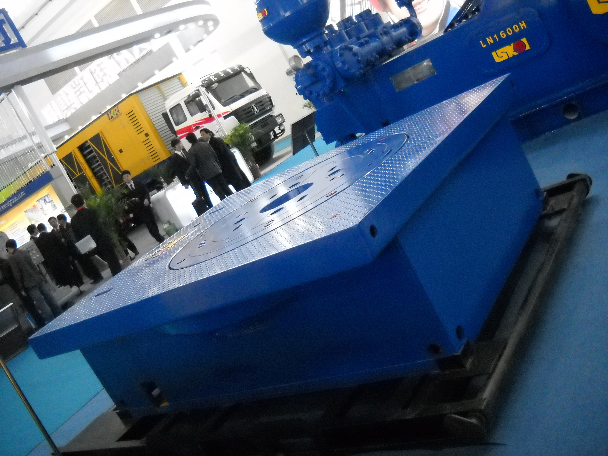 API 7K Oil Drilling Rig Components Drilling Rotary Table Of The Oil Rig ZP275