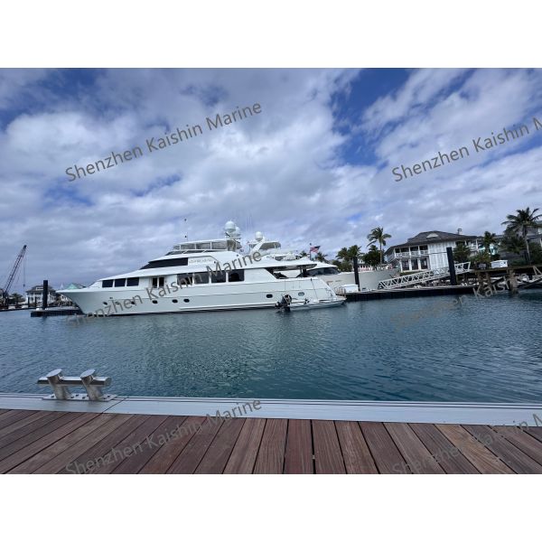 Easy Assembly UV and Saltwater Resistant Customizable Dimensions Aluminum Floating Dock for Marinas