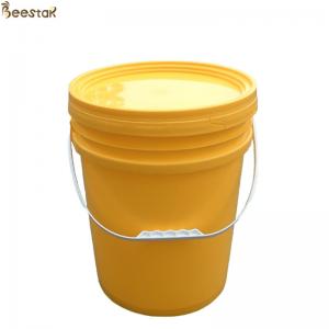 Quality White Plastic Honey Barrel With Honey Gate for Honey Storage Tank for sale