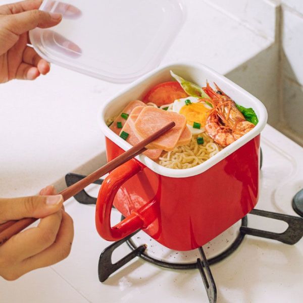 Enamel Steel Classical Mini Fast Noodle Cooking Pot For Convenient Snack Making
