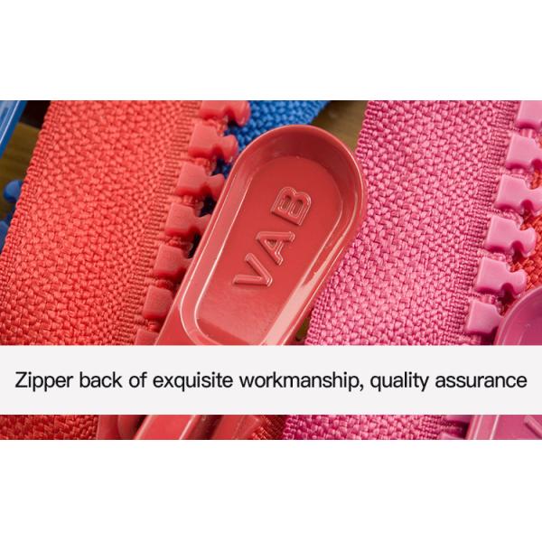 Customized PANTONE Color With Logo Zipper for Luggage Bags Giant Teeth Resin Zipper Binder