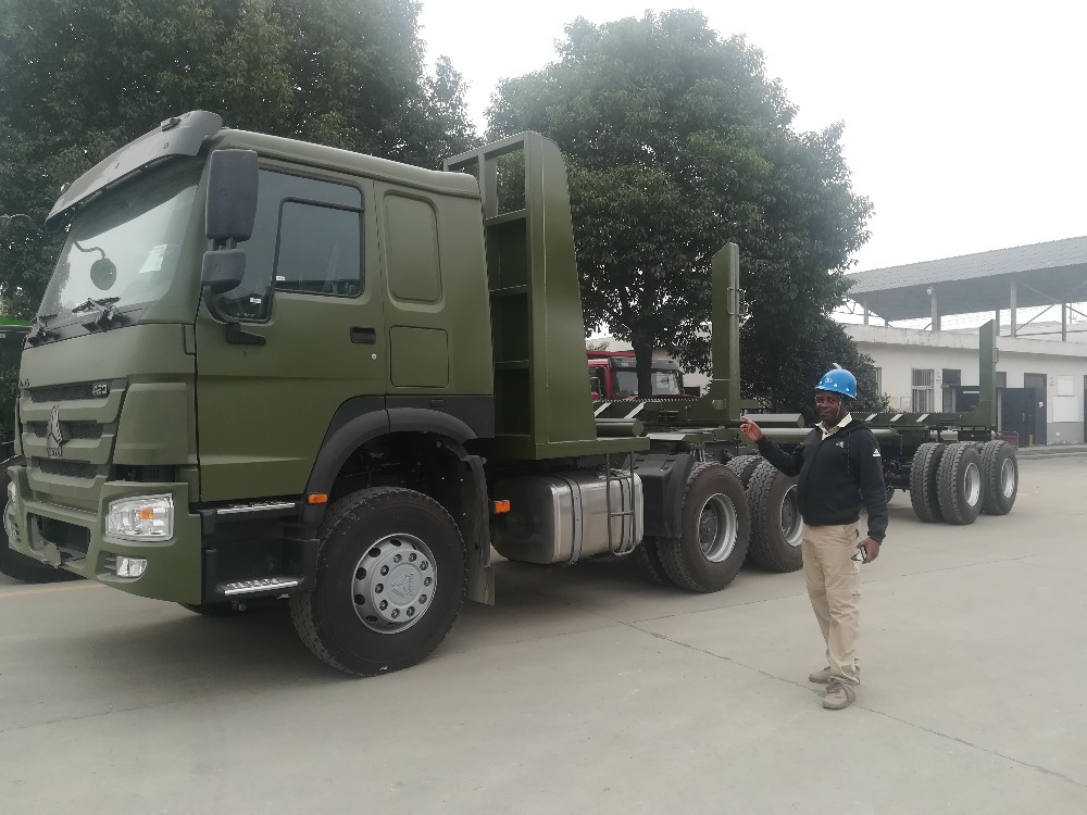 Sinotruk HOWO 6X4 dumper logging timber wood transport truck