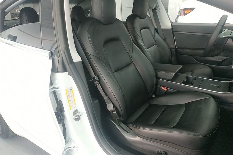 Electric Car New Energy Vehicle High Speed 5 Seats Used Car