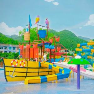 Quality Anti-static Fiberglass Boat Water Slide for Water Parks for sale