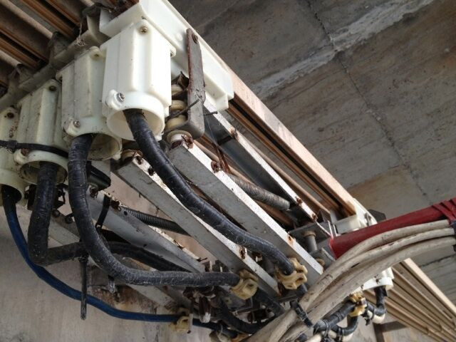 Safe Busbar Tracking System Single Pole Insulated Conductor Long Service Life