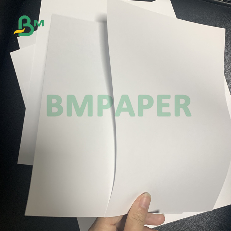50gsm 53gsm 460mm X650mm White Offset Paper For Leaflts  No Dusty 