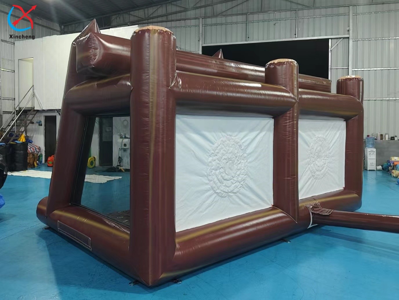 Factory Commercial Interactive Inflatable Axe Sport Game Inflatable Shot Game
