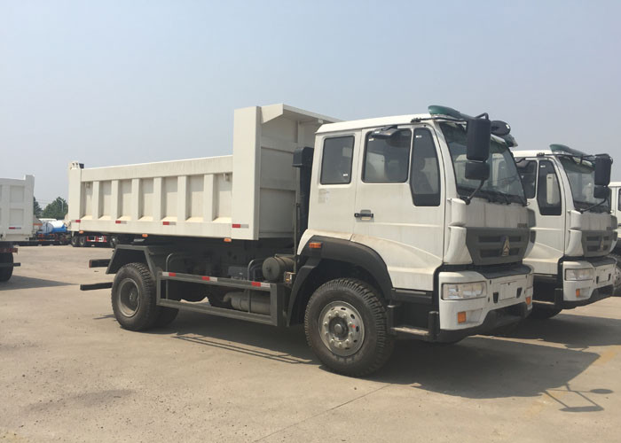 Golden Prince SINOTRUK Tipper Dump Truck 290HP 4X2 LHD 16tons 9-13CBM ZZ3161M3811C1