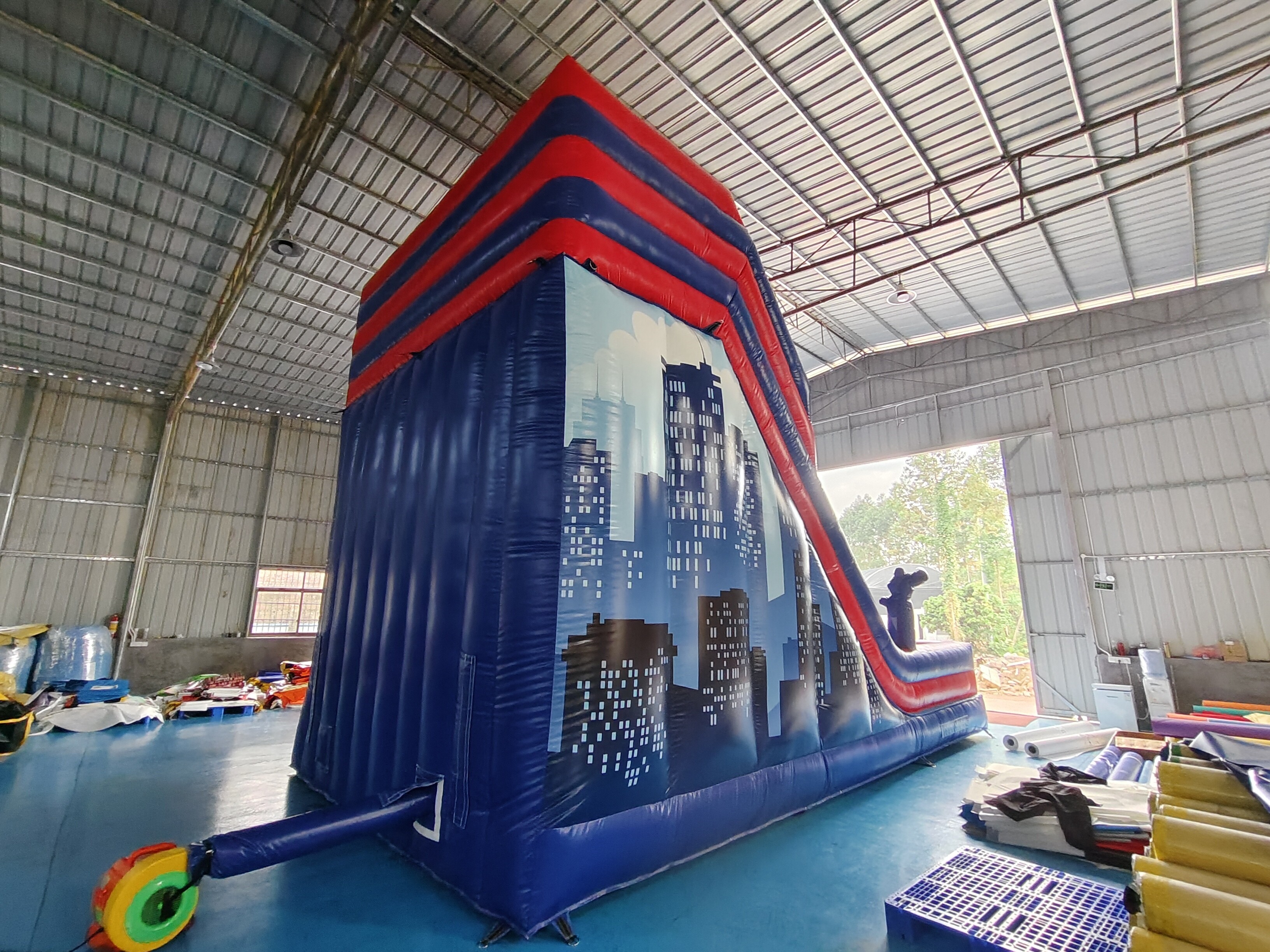 Commercial Inflatable Double Slides Spider-Man Inflatable Dry Slides Castle For Kids And Adults For Sale