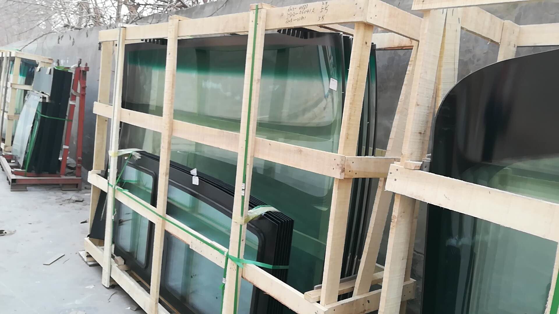 Tempered Bus Windshield Replacement , Custom Bus Glass Replacement Precise Design