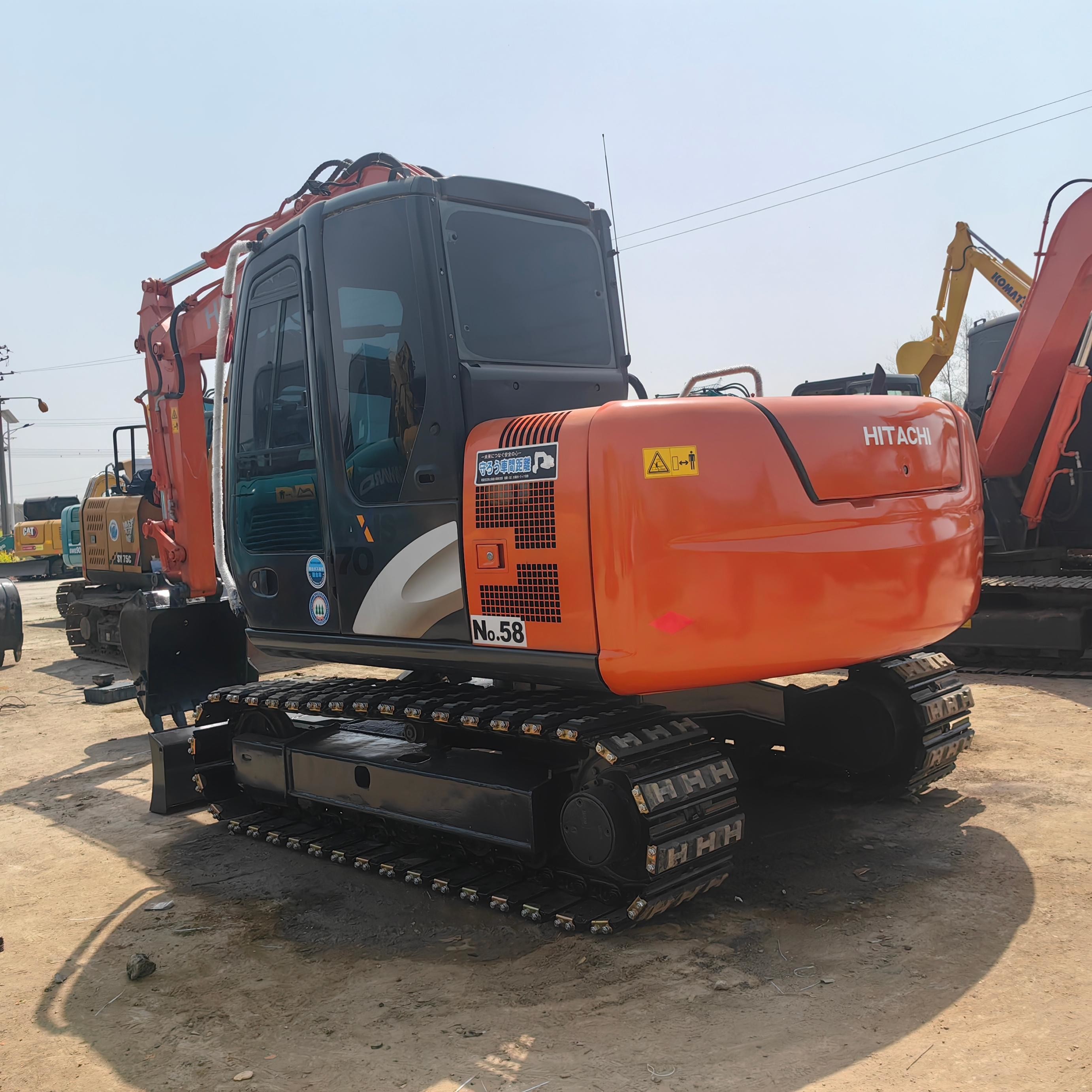 Good Condition Used Hitachi ZX70 Mini Excavator 7 Ton Machine With Rubber Block