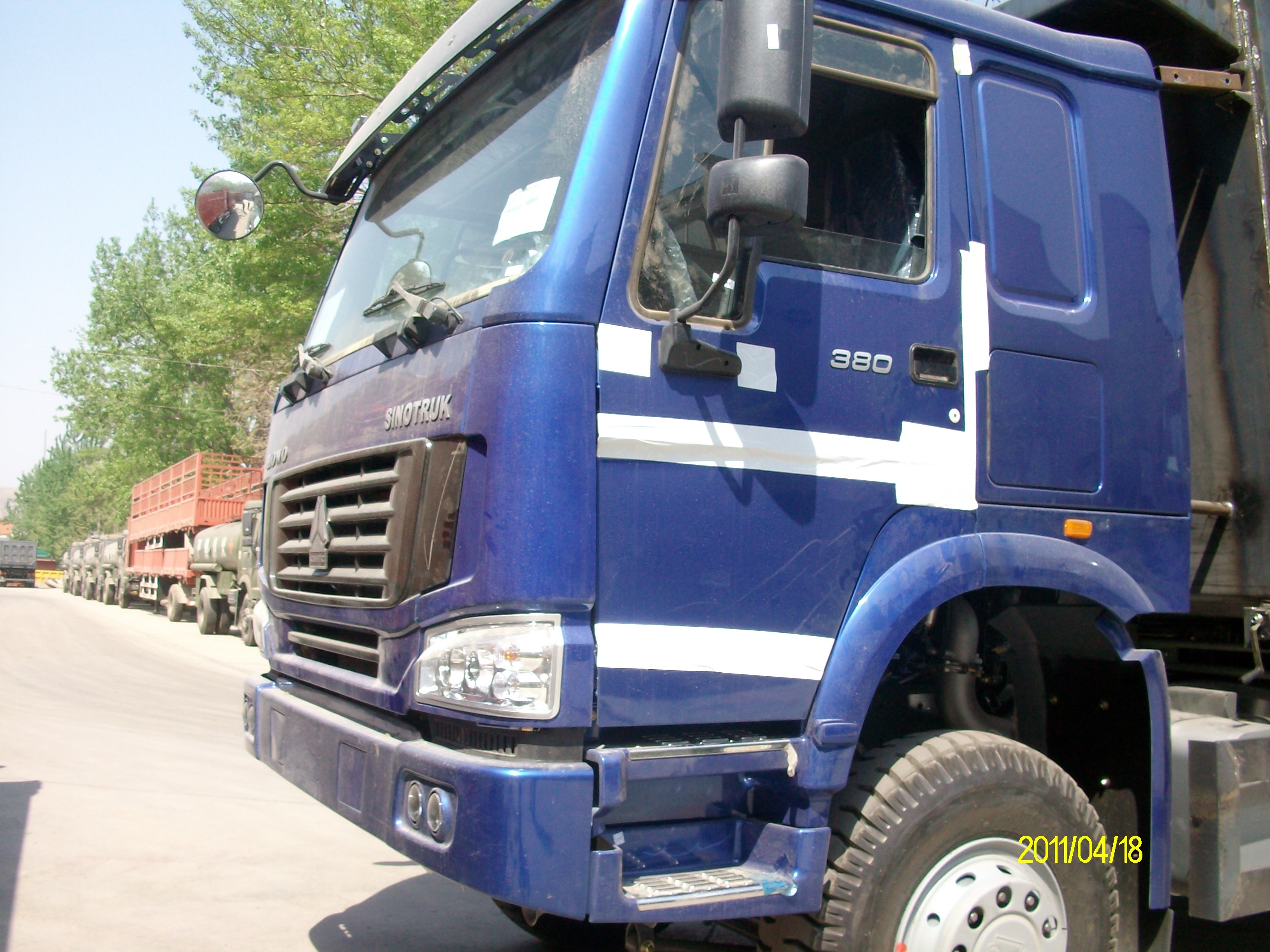 10 wheels HOWO 6X4 Mining Dumper / dump Truck for heavy duty transportation with warranty