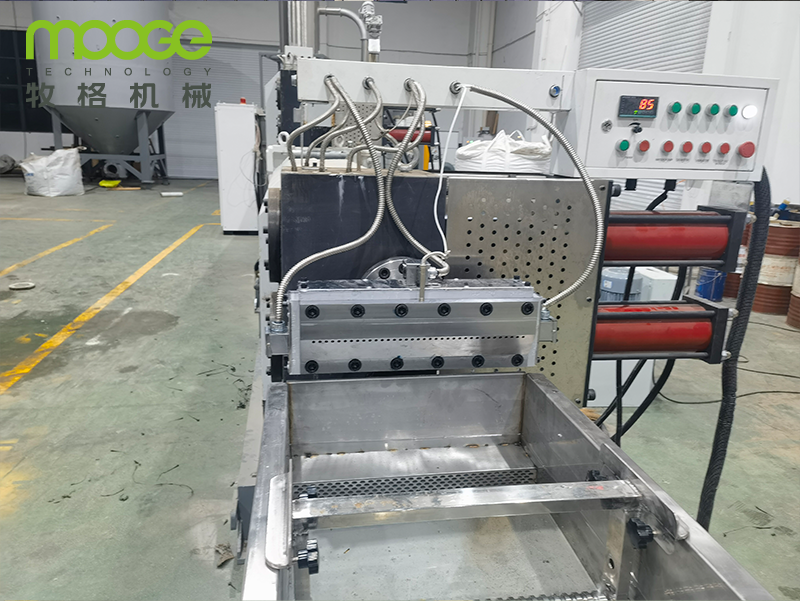 Plastic Pelletizing Extruder for HDPE, LDPE, LLDPE Rigid Flakes Recycling Plastic Recycling Pellet Machine