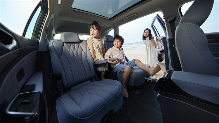 Volkswagen ID.4 ID.6 X Crozz Prime Pro Pure 2022 2023 5 Door 7 Seater SUV Cars