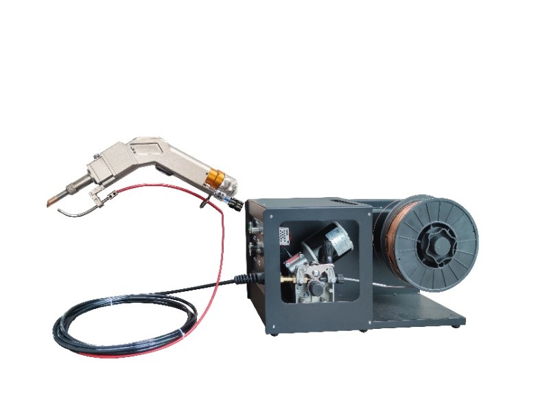 Multi Position 1500w 2000w 3000w Handheld Laser Welding Machine Built In Water Chiller