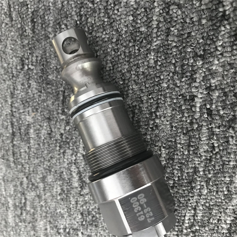 61300723-90 Komatsu Backup Valve PC200-6 4D95 4D102 Excavators Machinery Parts PC200-6