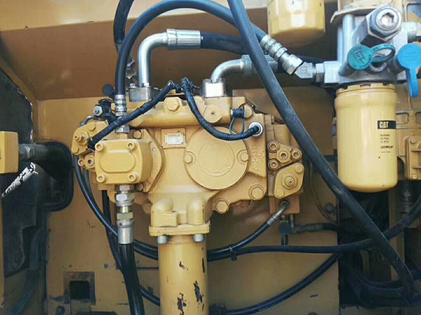 Ready Stock! wholesale price japan CAT324Dcrawler used caterpillar excavator, japanese used cat Crawler Excavators CAT 303 Caterpillar in stock cat