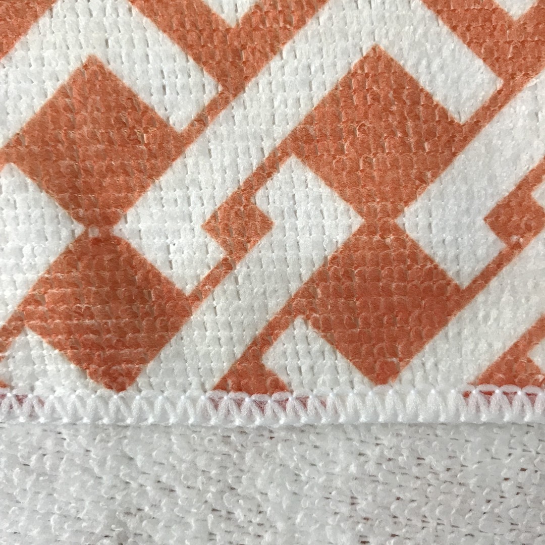 Single size printed GEO design microfiber dry water wipes OEM supplier with good quality