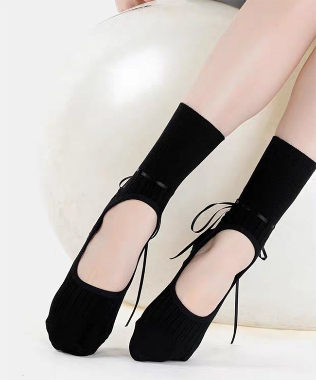 Straps Design Anti Slip With Open Instep Yoga Socks Women'S Pilates Crew Grip Socks