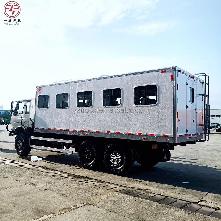 4x4 6x6 AWD Off-road Bus with C u m m i n s Diesel Engine and 12.50 R20 Tires Design
