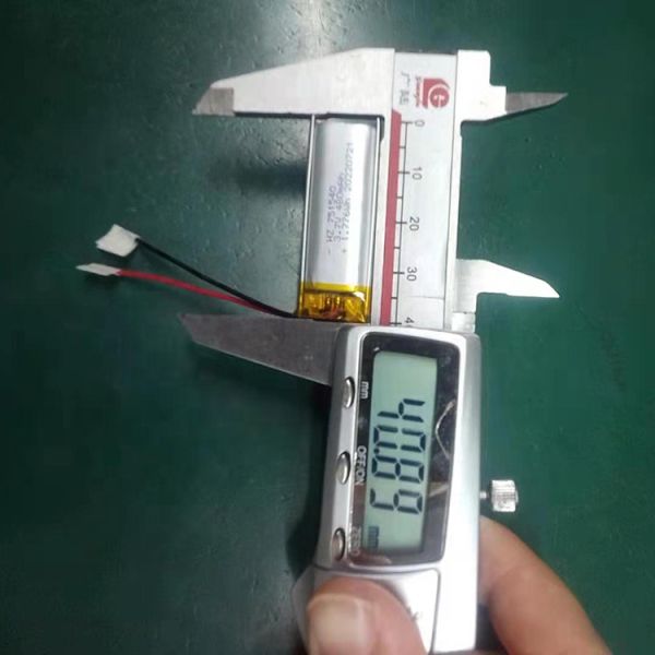 3.7V 480mAh CE Certified Lithium Polymer Battery with Customizable Connector for Torch Light and Electronics