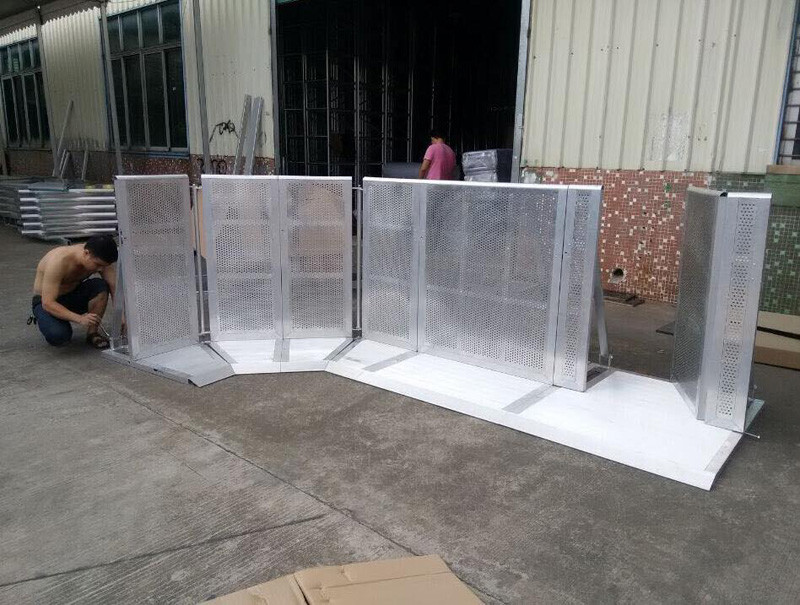 Aluminum Concert Crowd Control Barricade Lightweight 200*200mm