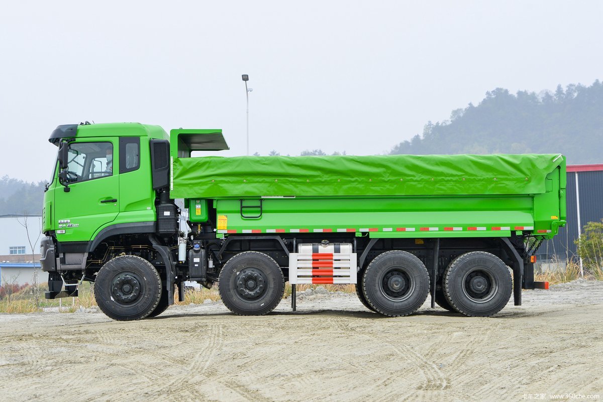 12 Wheeler 35 Ton 600hp Dongfeng Dump Truck for Sand Soil Stone Transporting Tipper