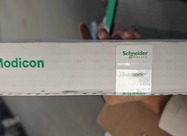 China 140DAO85300 Schneider Electric Digital Output Module Modicon Quantum PLC systems on sale
