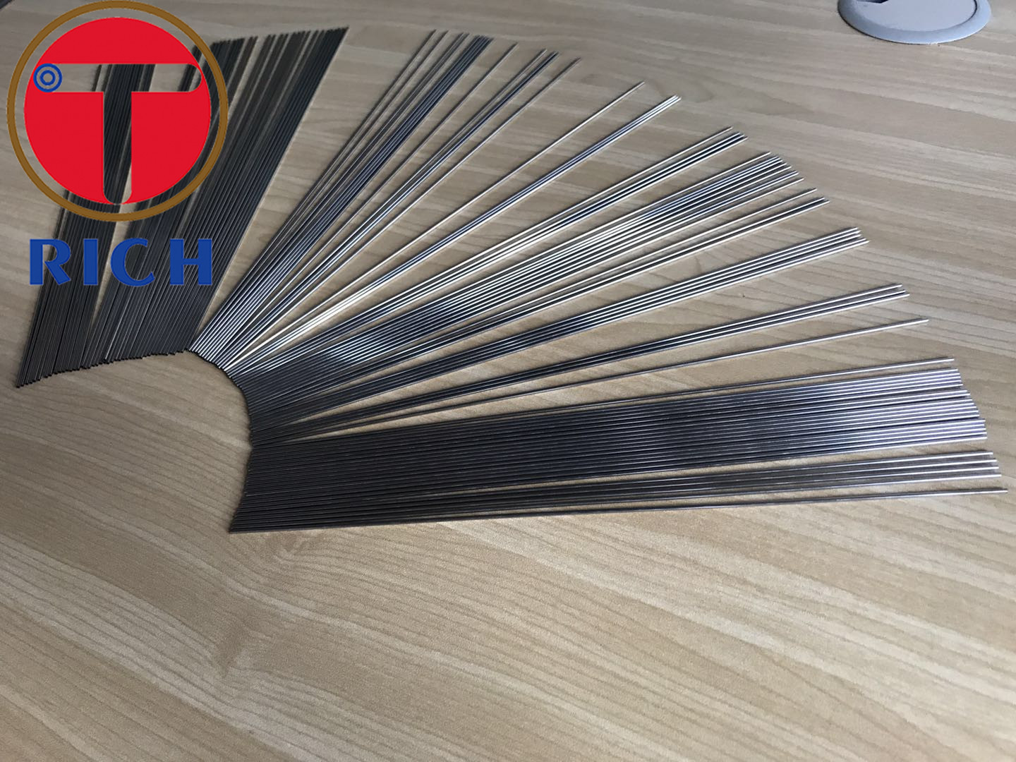 EN10357 Medical Industry Thin Diameter Sanitary Stainless Steel Tubes Welded Pipe