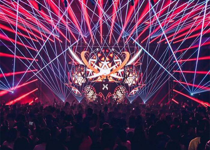 3840Hz 500x500mm Indoor Stage Rental LED Screen Display P3 4K HDR