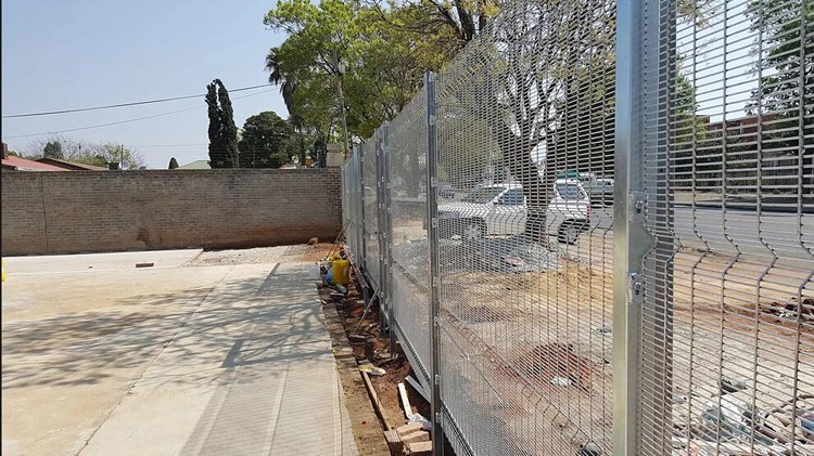 Anti Climb Security Fence / ClearVu Security Fence For House Garden Prison Airport