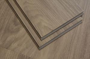 Quality wear resistant UV coating embossed PVC click lock vinyl flooring planks for sale