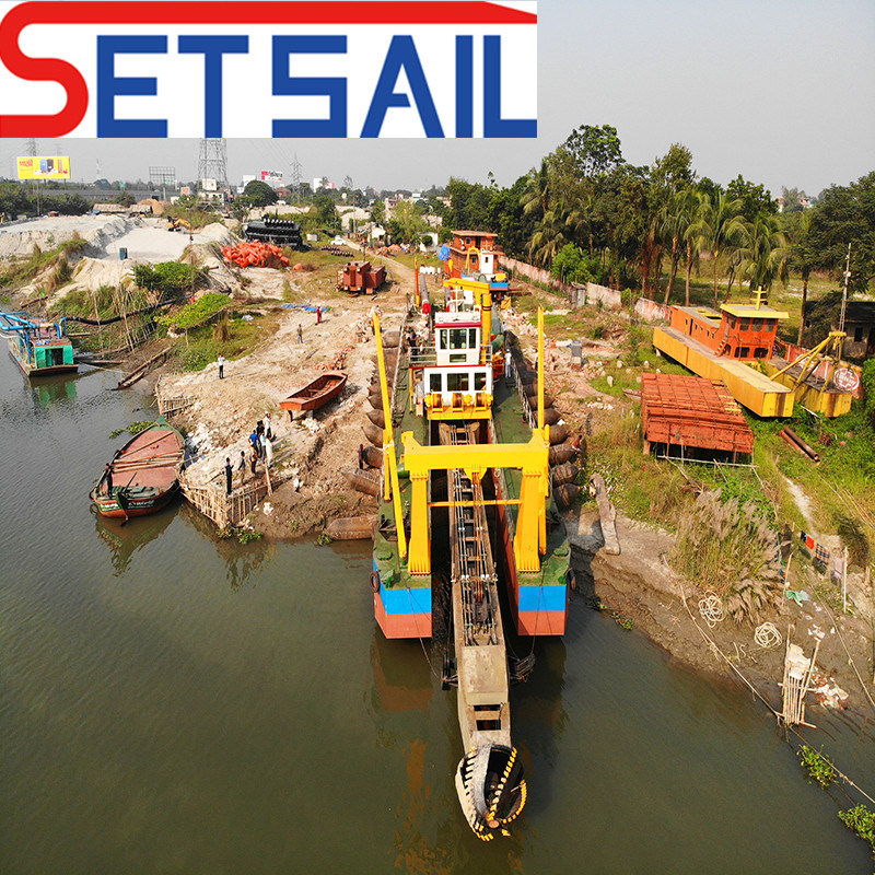 Water Flow 4000m3 Capacity 800m3 Cutter Suction Boat for Sale