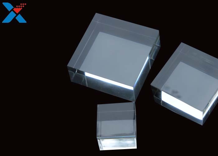 Custom Shape Acrylic Display Stands / Clear Plexiglass Jewelry Display