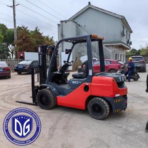 Quality 3t 8FDA30 Used Toyota Forklift Powerful Used Forklift Hydraulic Machine for sale