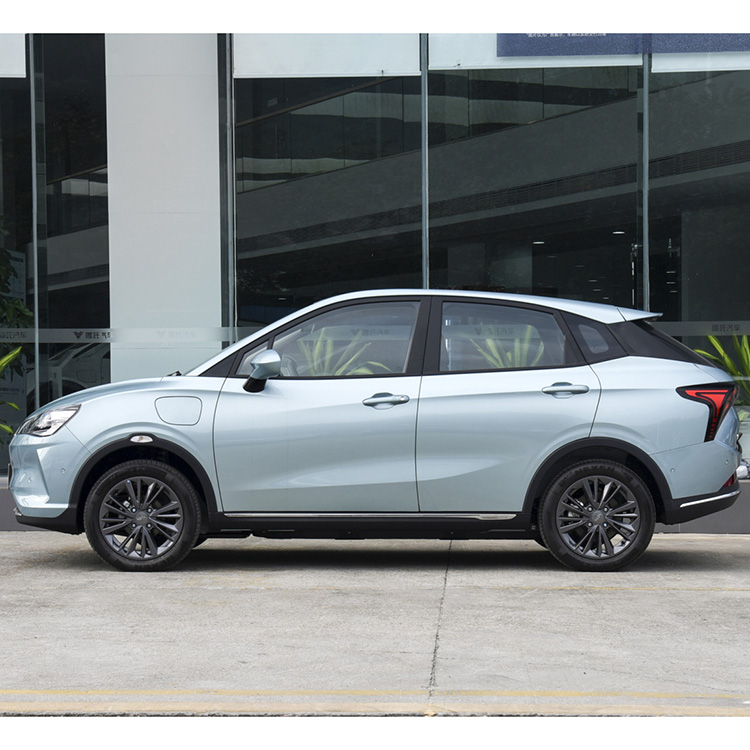 Made NETA V Sedan Sport Car Electric Car Nezha S Energy Vehicle for Adult Small SUV