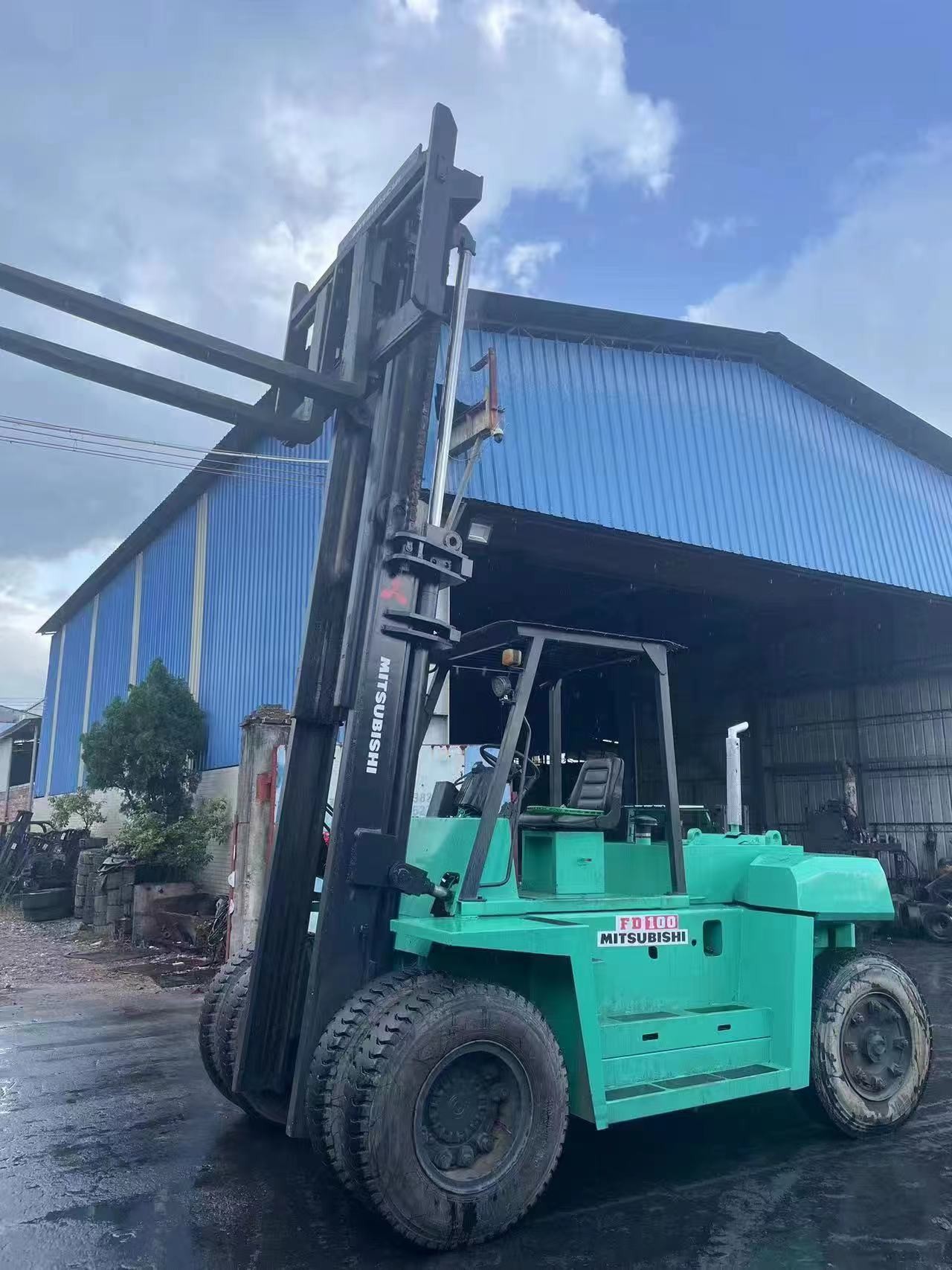Air Cooled Used Forklift MITSUBISHI FD100 50HP For Construction